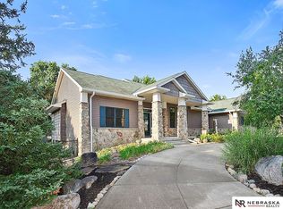 11025 Shirley St, Omaha, NE 68144