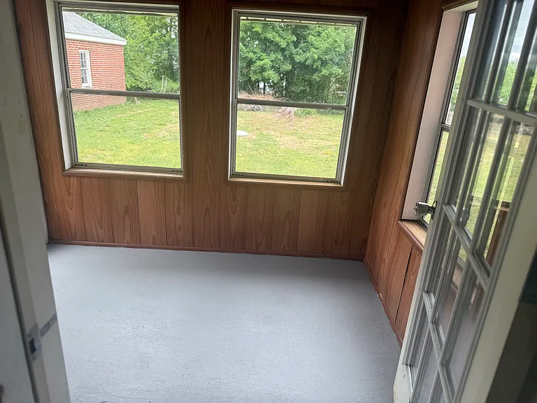 129 Garber Ln — Photo 4