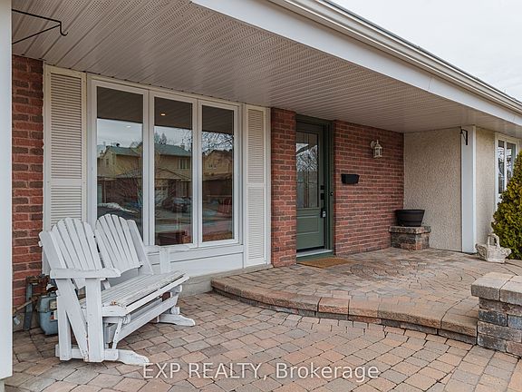 3rd image of 1381 Pebble Rd