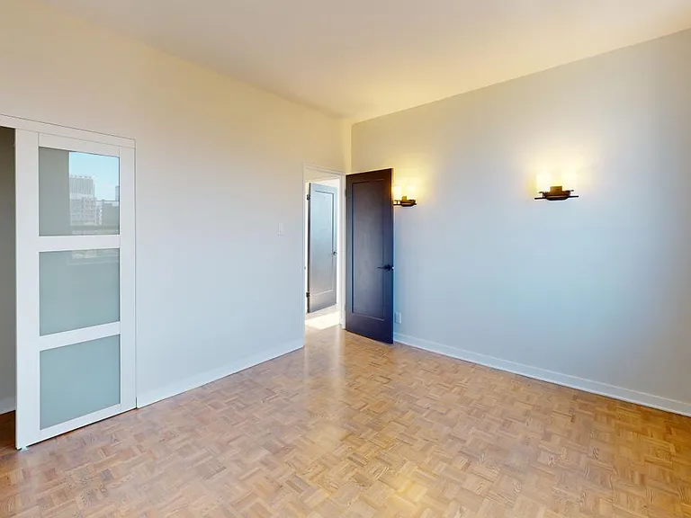 330 Metcalfe St — Photo 61
