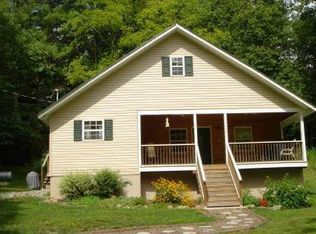 5449 Mashburn Rd, Young Harris, GA 30582