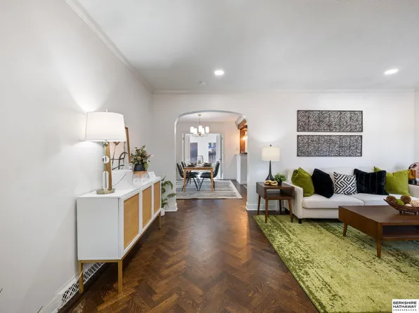 5119 Blondo St, Omaha, NE 68104