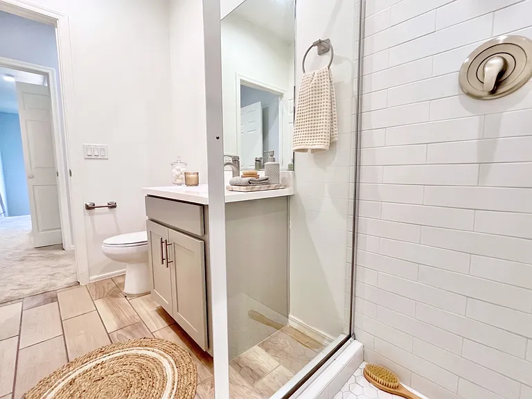 3434 N Longview Ave #4 — Photo 21