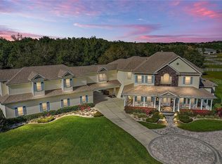 5513 River Bed Rd, Groveland, FL 34736