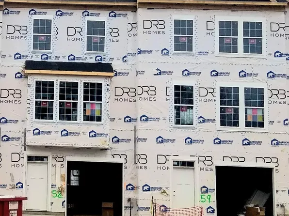 42 Dover Ct, Bridgeport, WV 26330