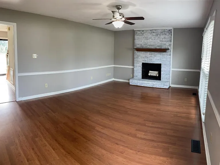 3264 Alforodo St — Photo 11