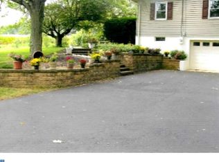 77 Martin Rd, Parkesburg, PA 19365