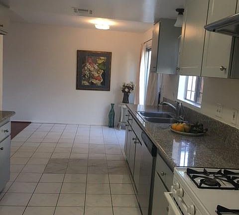 5th image of 429 S Alhambra Ave #2