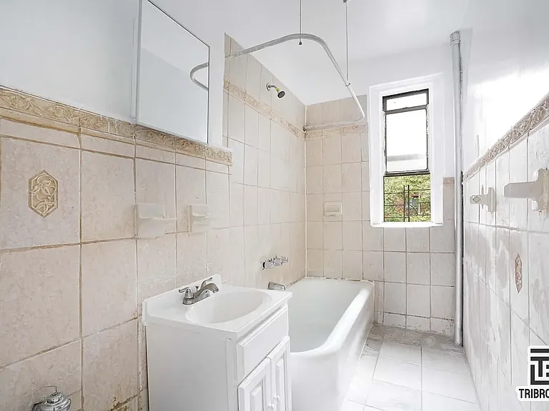 84-18 143rd St #2A — Photo 7