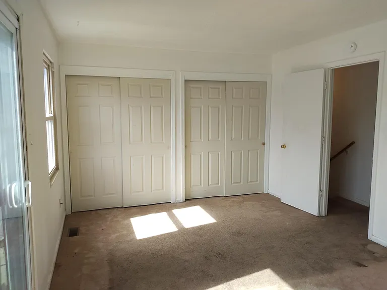 5957 Edgelake Dr — Photo 12