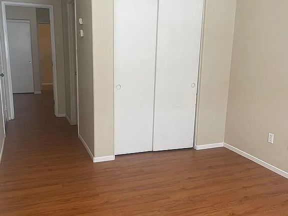 4th image of 15558 Peace Pipe St
