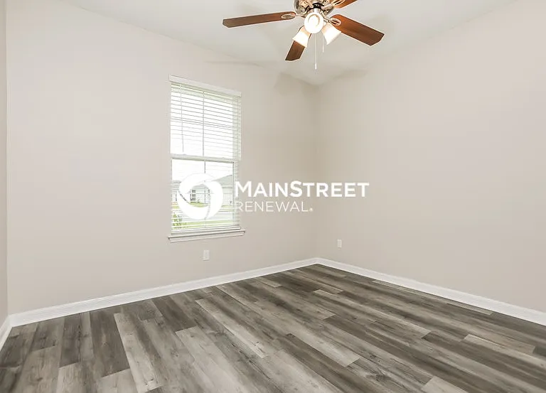37111 Lake Overlook Dr — Photo 13