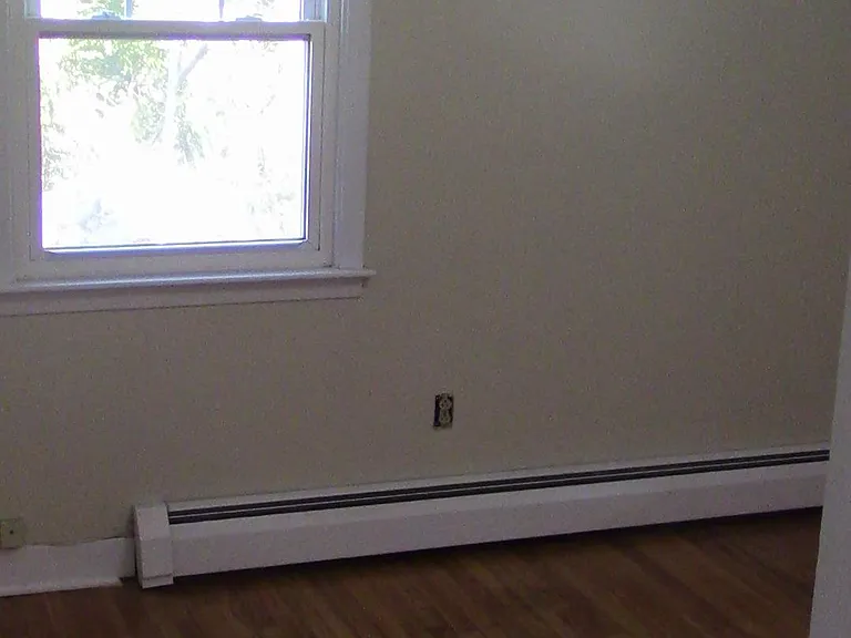 192 Ann Ave — Photo 29