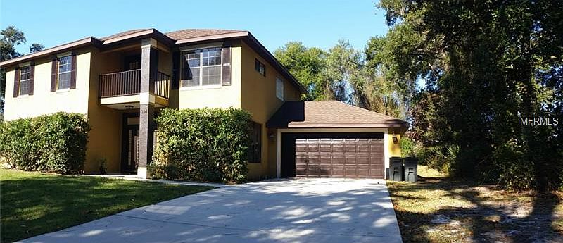 1st image of 334 Lake Crescent Dr