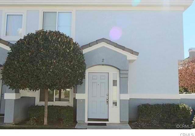 Front Door, end unit!