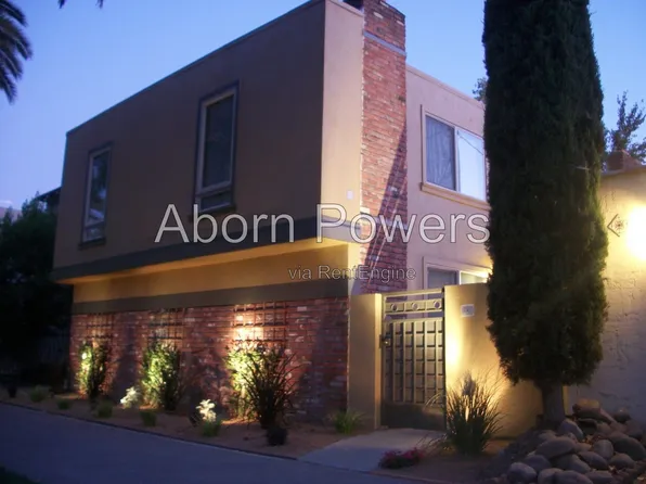 2608 T St APT 2, Sacramento, CA 95816