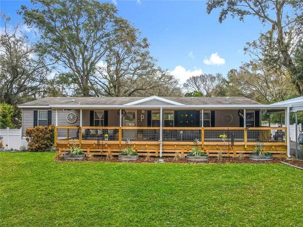 214 Grove Ridge Dr, Winter Haven, FL 33880