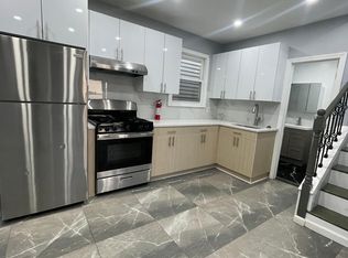 478 Avenue A #2R, Bayonne, NJ 07002