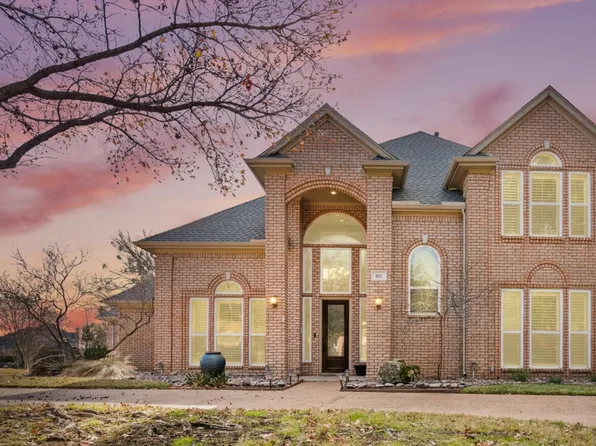 801 Riviera Dr, Mansfield, TX 76063
