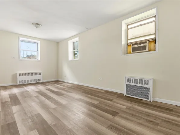 60-11 Broadway image 2 of 12