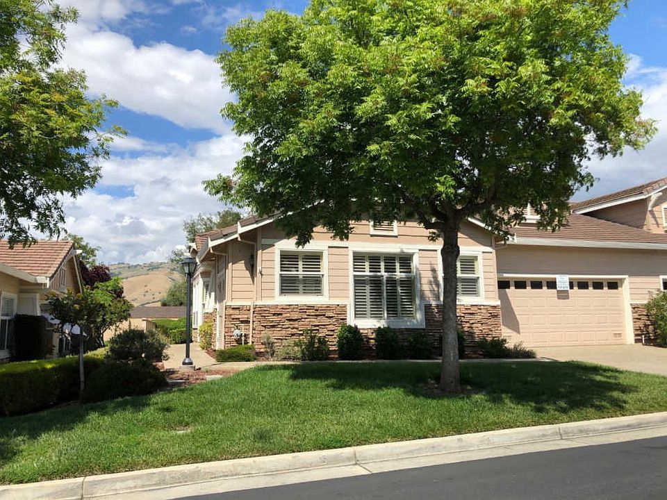 1st image of 2041 Folle Blanche Dr
