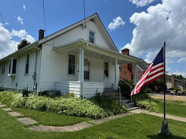 202 Chapel Rd, Wheeling, WV 26003