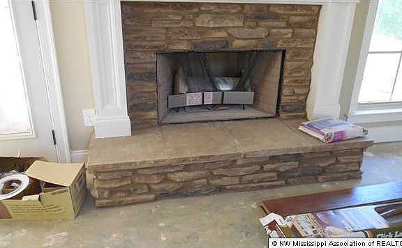 3rd image of 3559 Thornridge Dr