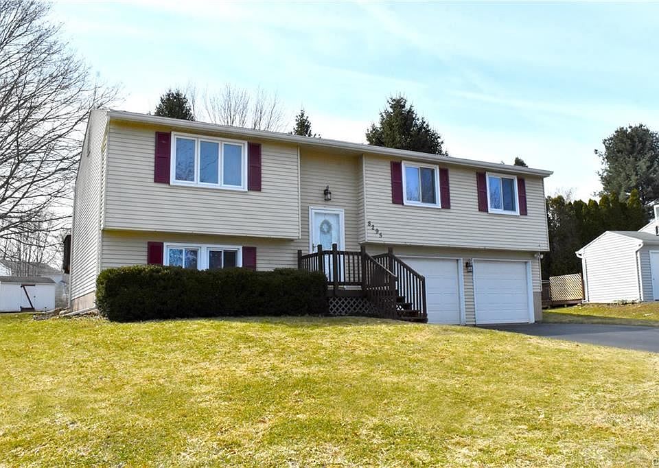 1st image of 8295 Carnation Dr