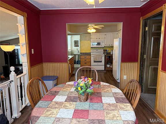 5th image of 1108 Johnson St