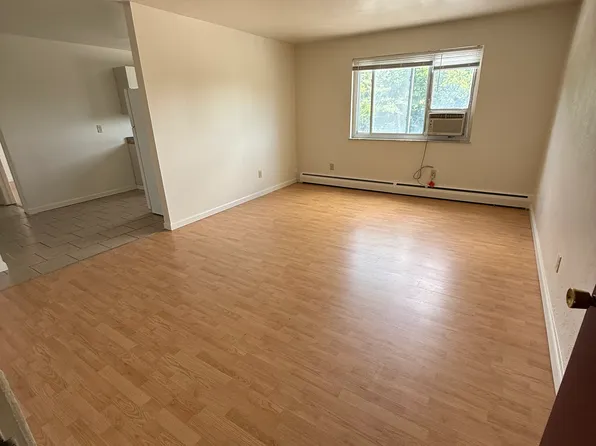 8404 Anthony Wayne Ave #6, Cincinnati, OH 45216