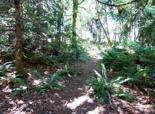 138 Lisel Ln, Pt Angeles, WA 98362