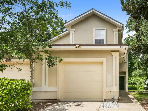 7911 Melvin Rd, Jacksonville, FL 32210