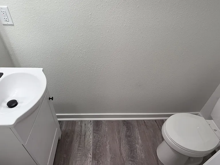 1201 Neva St — Photo 15