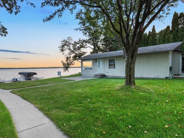 1744 Old County Road 120 NE #3, Alexandria, MN 56308