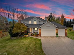 11424 Somerset Trl, Concord Township, OH 44077