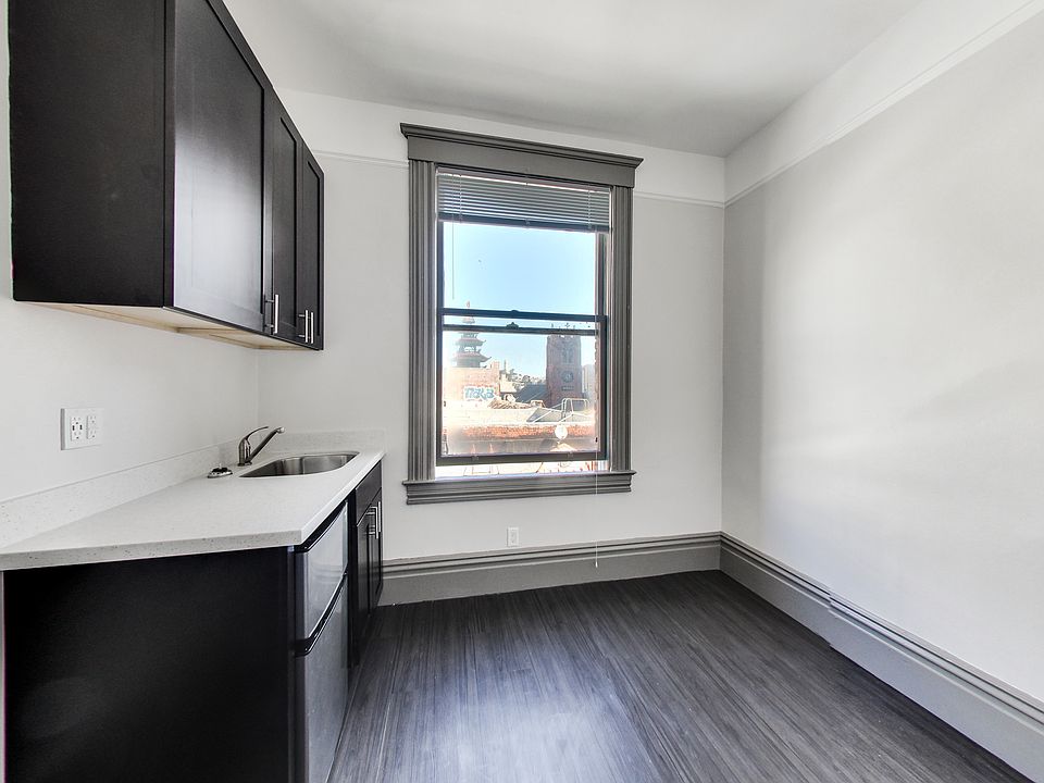 1st image of 614 Pine St APT 414