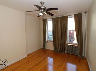 182 Greenpoint Ave APT 2R, Brooklyn, NY 11222