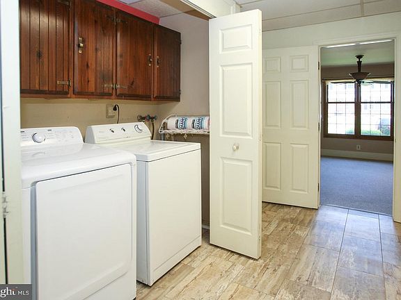 4th image of 2321 Lighthouse Ln