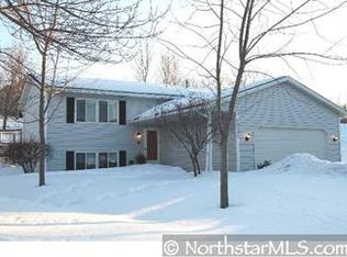 20525 Juno Ct, Lakeville, MN 55044