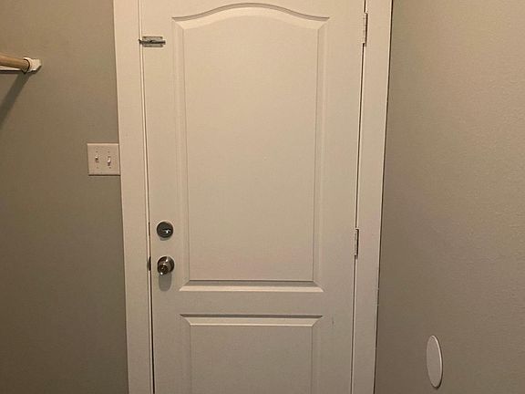 5th image of 4213 Saint John St