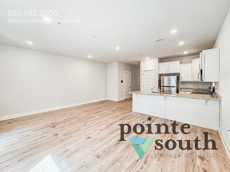 1463 Iroquois Ct — Photo 2