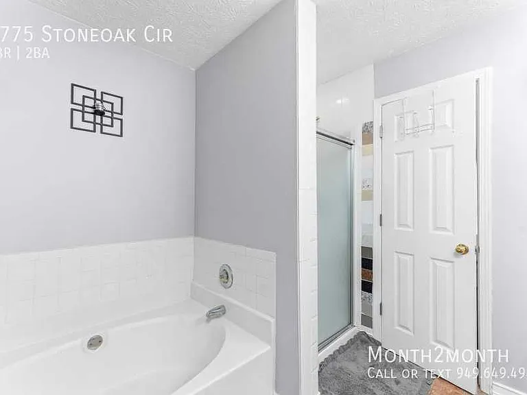 1775 Stoneoak Cir — Photo 19