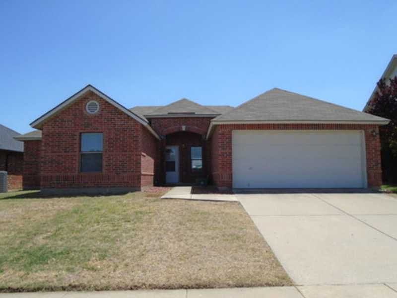 1st image of 5212 Blue Cir