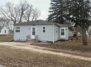 124 2nd Ave NW, Titonka, IA 50480