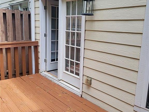 4th image of 5257 Pinnacle Pointe Ct