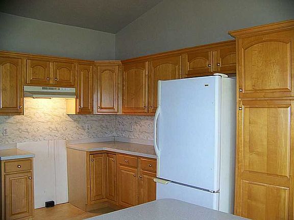 4th image of 8646 Dogwood Ct