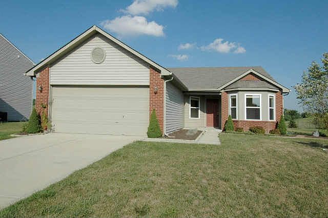 1st image of 5407 Hammock Glen Dr