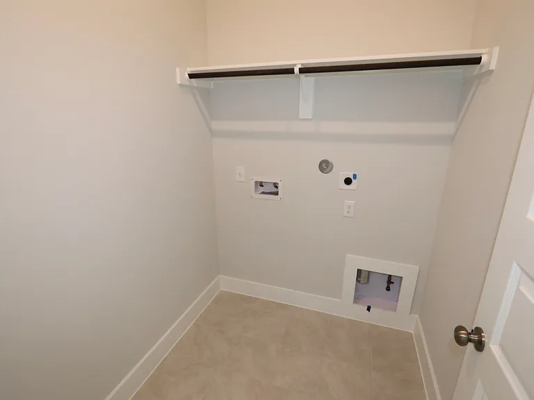 2423 Shallot Ln — Photo 10
