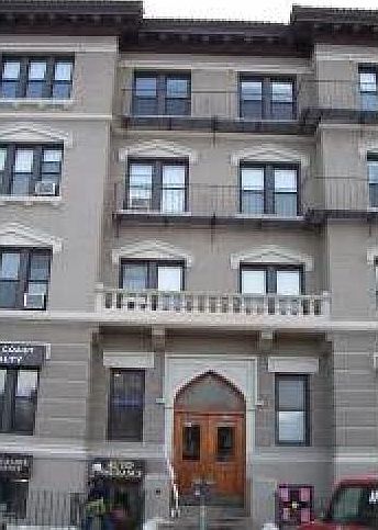 2nd image of 1216B Commonwealth Ave