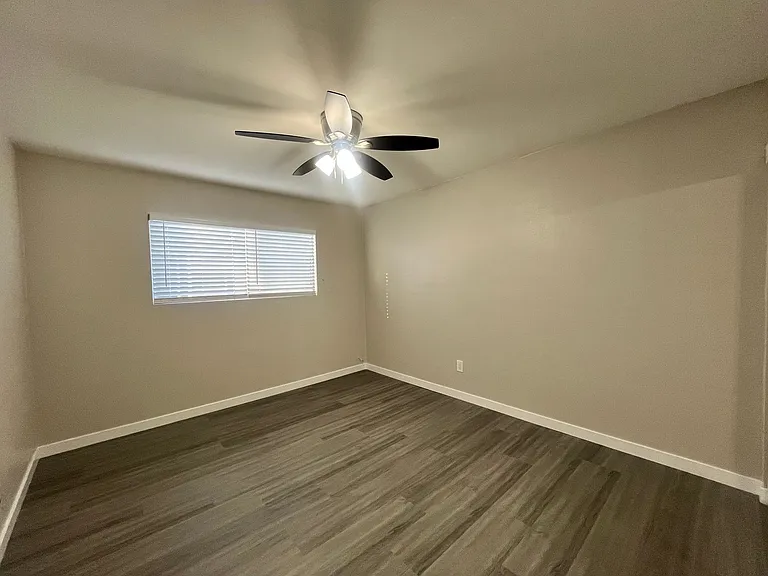 1604 N Henderson Ave #7 — Photo 11